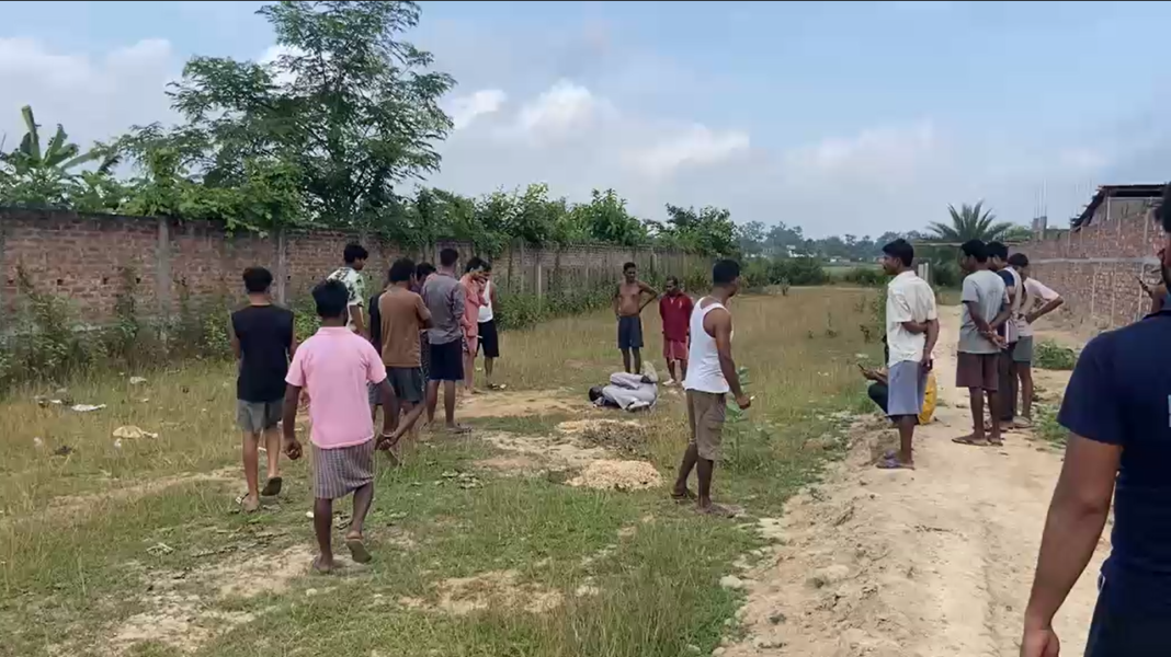 होजाई के गोलघाटिया बस्ती में मिला युवक का संदिग्ध शव, इलाके में फैली सनसनी